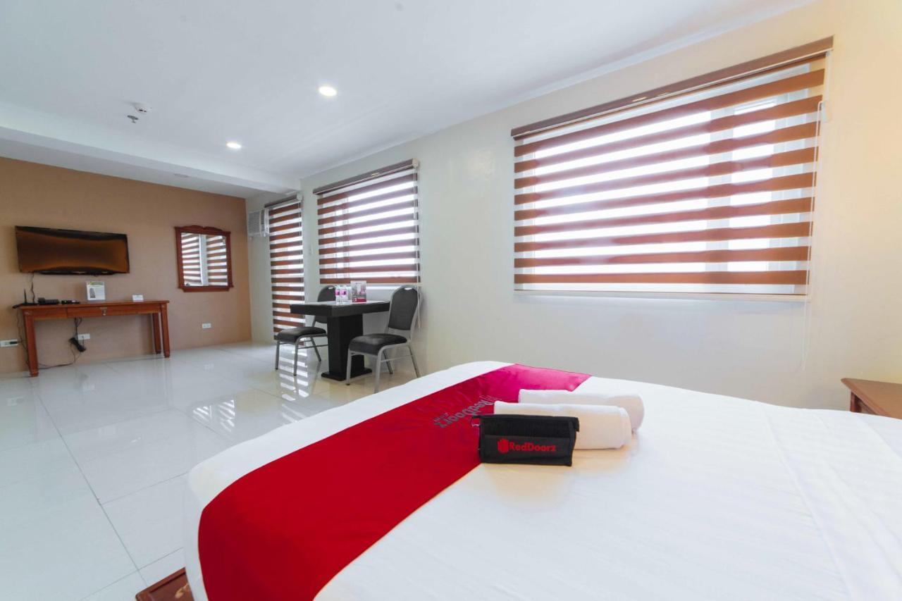Hotel Reddoorz Premium Near Trinoma Ciudad Quezon Exterior foto
